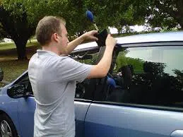 Royal Locksmith Store Pewaukee, WI 262-342-1441 Royal Locksmith Store Pewaukee, WI 262-342-1441 - car-lockouts